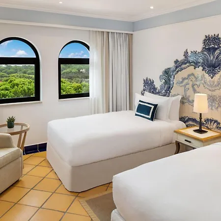 Pine Cliffs Hotel, A Luxury Collection Resort, Algarve 5* البوفيرا
