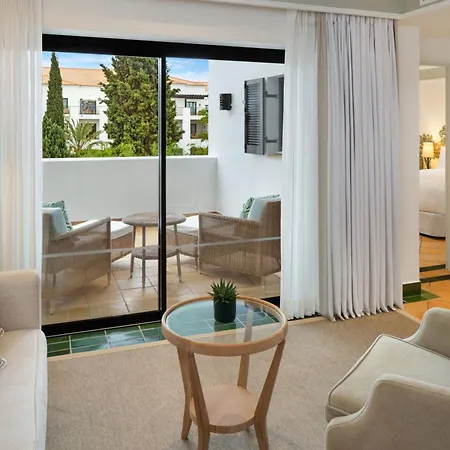 Pine Cliffs Hotel, A Luxury Collection Resort, Algarve Отель Албуфейра
