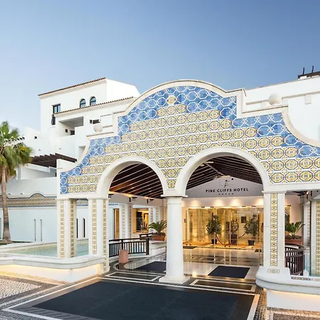 Pine Cliffs Hotel, A Luxury Collection Resort, Algarve Αλμπουφέιρα