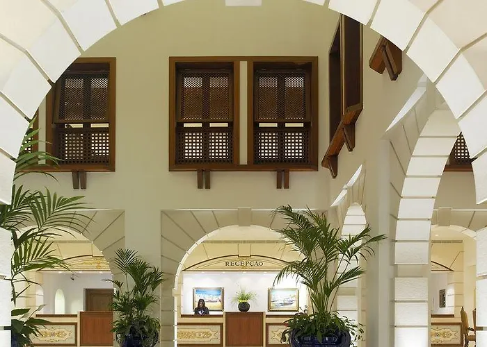 Pine Cliffs Hotel, A Luxury Collection Resort, Algarve Szálloda