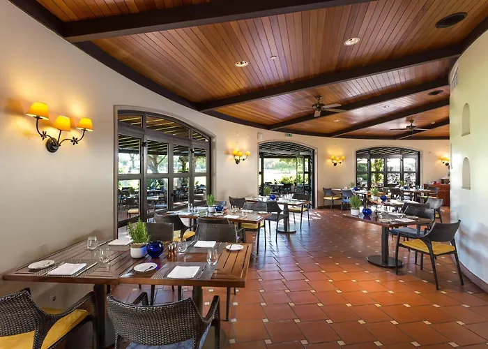 ホテル Pine Cliffs Hotel, A Luxury Collection Resort, Algarve