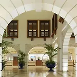 Pine Cliffs Hotel, A Luxury Collection Resort, Algarve Szálloda