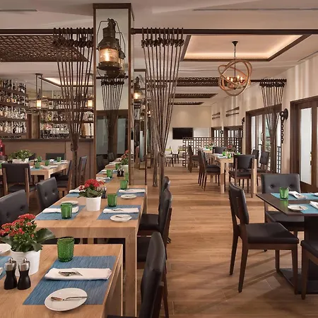 מלון Pine Cliffs Hotel, A Luxury Collection Resort, Algarve 5*