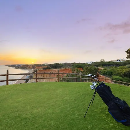 מלון Pine Cliffs Hotel, A Luxury Collection Resort, Algarve 5*