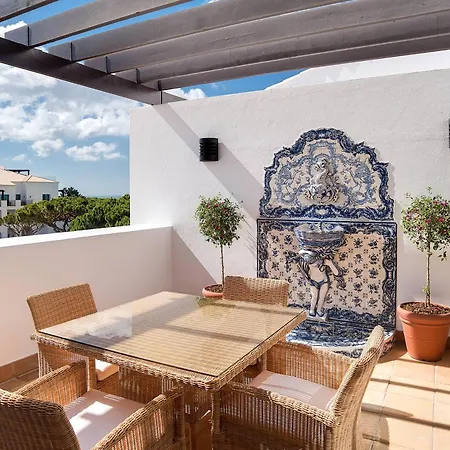 Pine Cliffs Hotel, A Luxury Collection Resort, Algarve אלבופיירה
