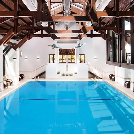Pine Cliffs Hotel, A Luxury Collection Resort, Algarve 5* אלבופיירה