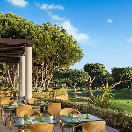 Pine Cliffs Hotel, A Luxury Collection Resort, Algarve מלון 5*