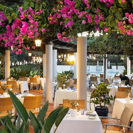 Pine Cliffs Hotel, A Luxury Collection Resort, Algarve מלון 5*
