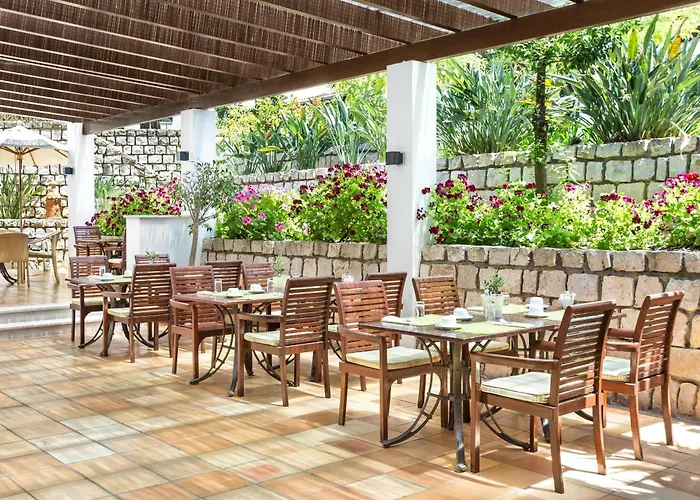 Pine Cliffs Hotel, A Luxury Collection Resort, Algarve Hotel Albufeira